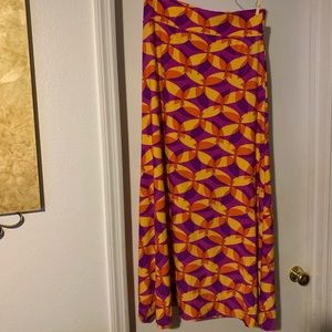 Long beautiful Maxi skirt! PRICE DROP 💰💰💰💰💰💰